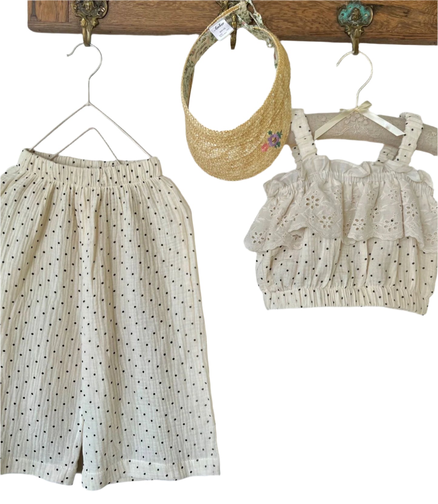 Fashion Personality Girl's Polka Dot Sling Suit
